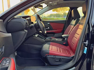 2024 Citroen C4 X YOU, Dealer Warranty, GCC Specifications-8