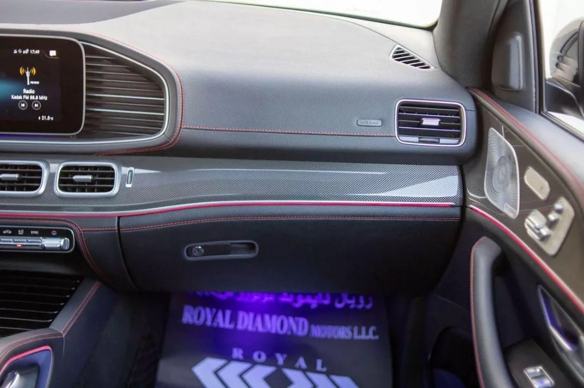 Mercedes Benz GLE53 AMG S 2021 GCC specs-17-0