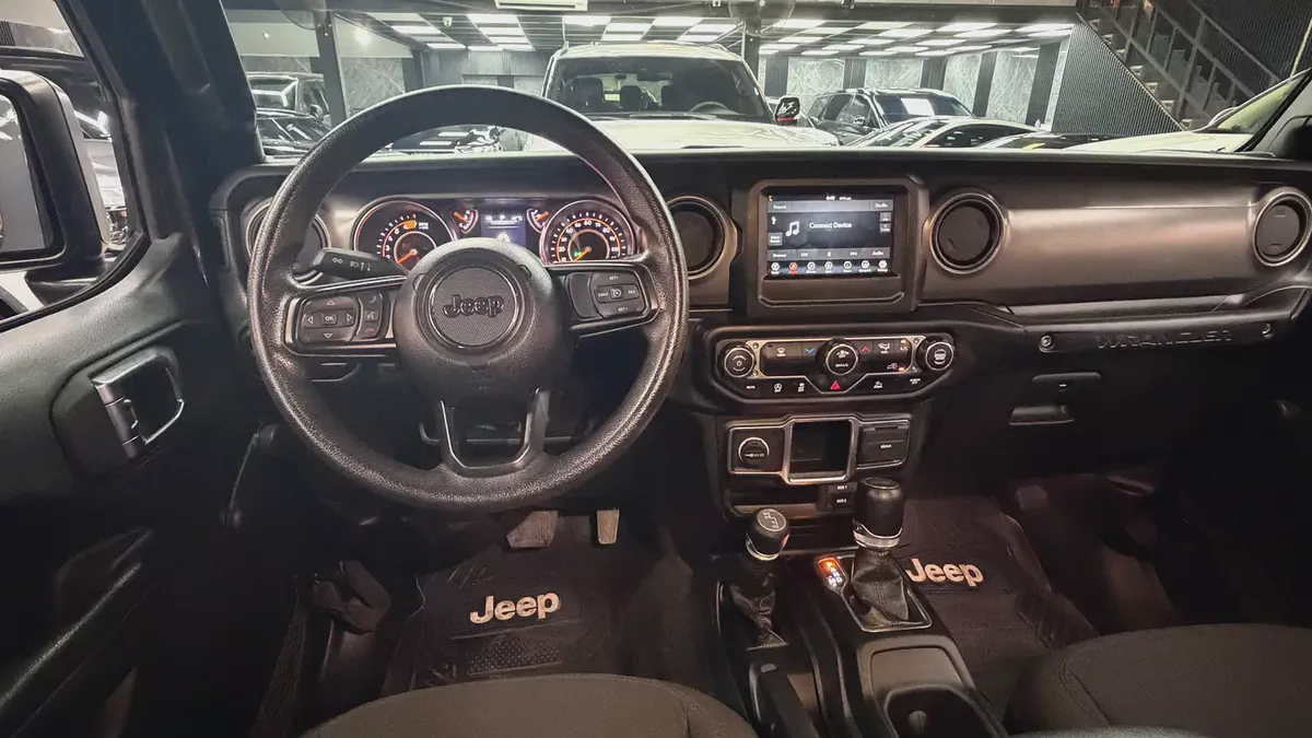 Jeep Wrangler Unlimited Sahara 2023 Warranty and Finance Available-8-8