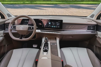 2,155 P.M |  RX9 Luxury | 0% Downpayment | Warranty-7