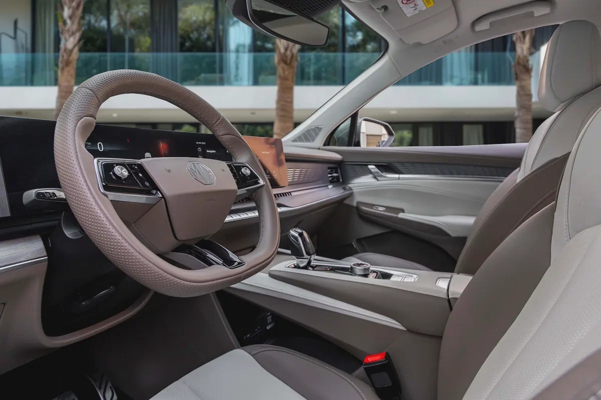 2,155 P.M |  RX9 Luxury | 0% Downpayment | Warranty-8-8