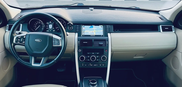 Land Rover • Discovery • SPORT • HSE Si4 • 2.0L Turbocharged