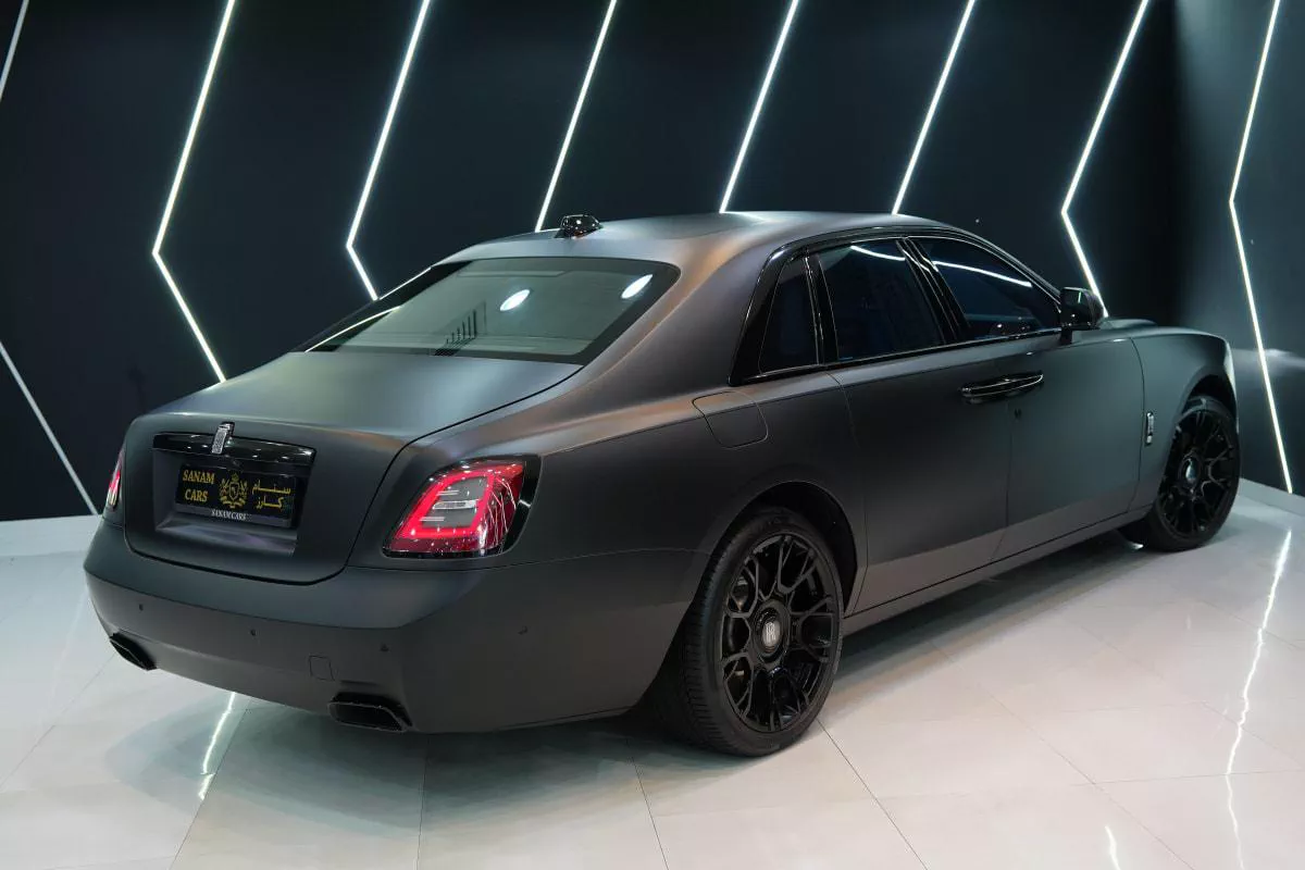 Rolls-Royce Ghost-4-4