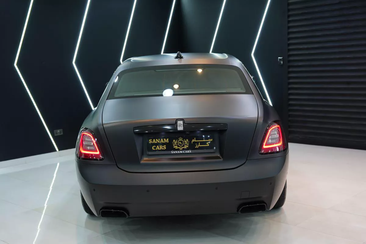 Rolls-Royce Ghost-1-1