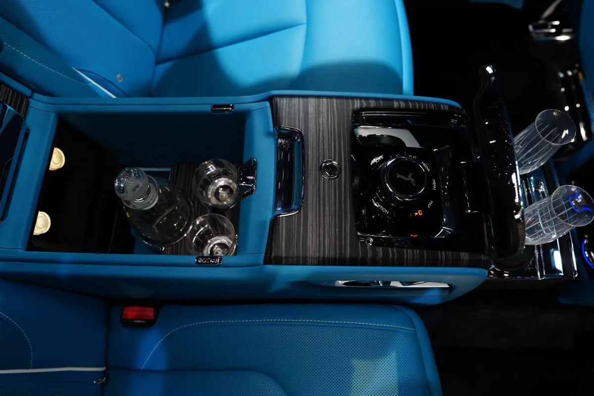 Rolls-Royce Ghost-6-6