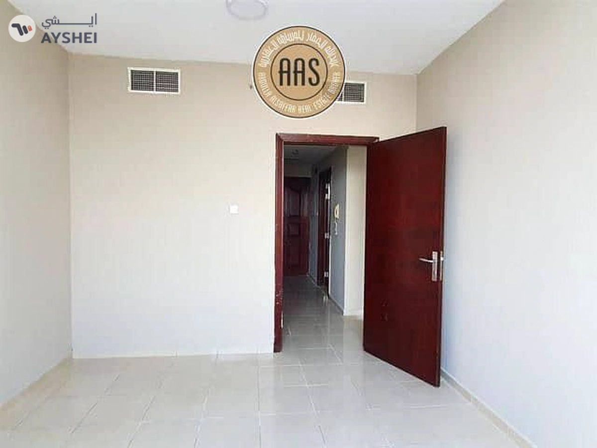 Near to mulla plaza best price in the area 1bhk with all facilities-12-12