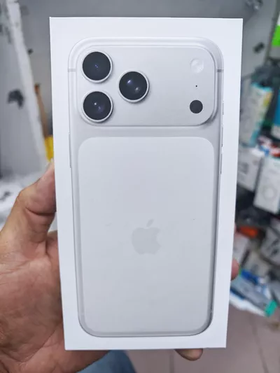 Apple iPhone 17 Pro Max-1