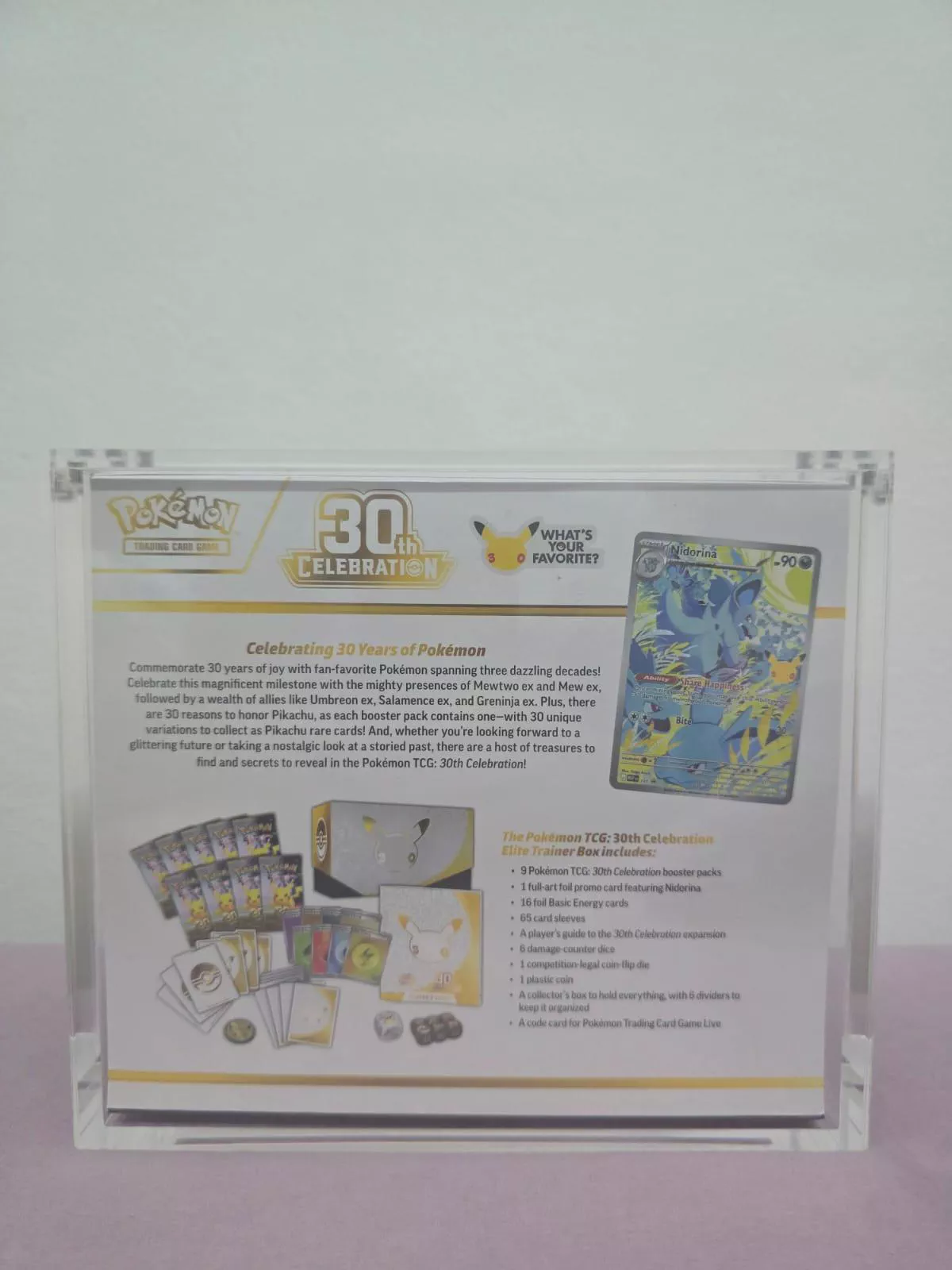 🔥 Pokémon 30th Anniversary ETB – Sealed + Magnetic Acrylic Case 🔥