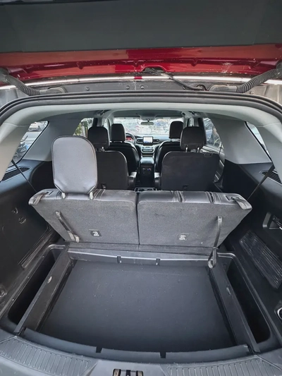 Ford Explorer XLT 2020, American Specs - GCC Resale-10