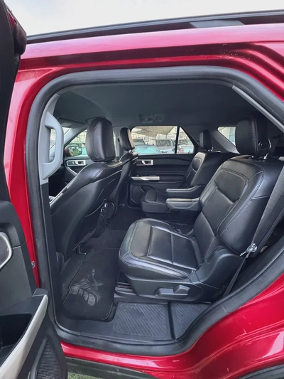 Ford Explorer XLT 2020, American Specs - GCC Resale-8