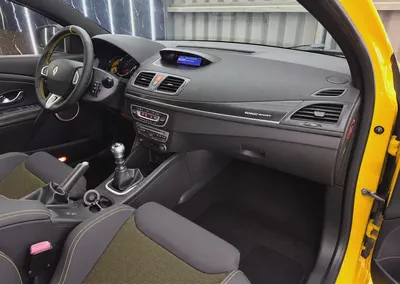 2011 Renault Megane RS | Renault Sport | 2.0L Turbo | 6 - Speed Manual-10