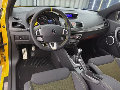2011 Renault Megane RS | Renault Sport | 2.0L Turbo | 6 - Speed Manual-15