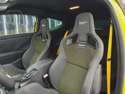 2011 Renault Megane RS | Renault Sport | 2.0L Turbo | 6 - Speed Manual-16