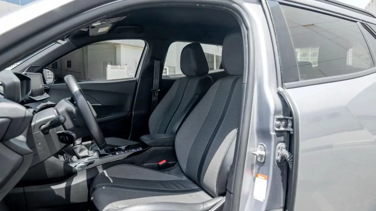 Peugeot 2008 ALLURE-12-12