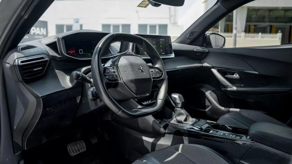 Peugeot 2008 ALLURE-11-11