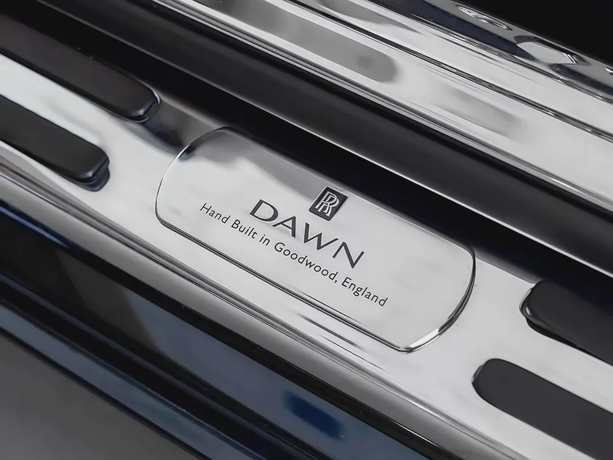 37,272 AED / 24 months | 0% DP | 2016 Rolls Royce Dawn-14-14
