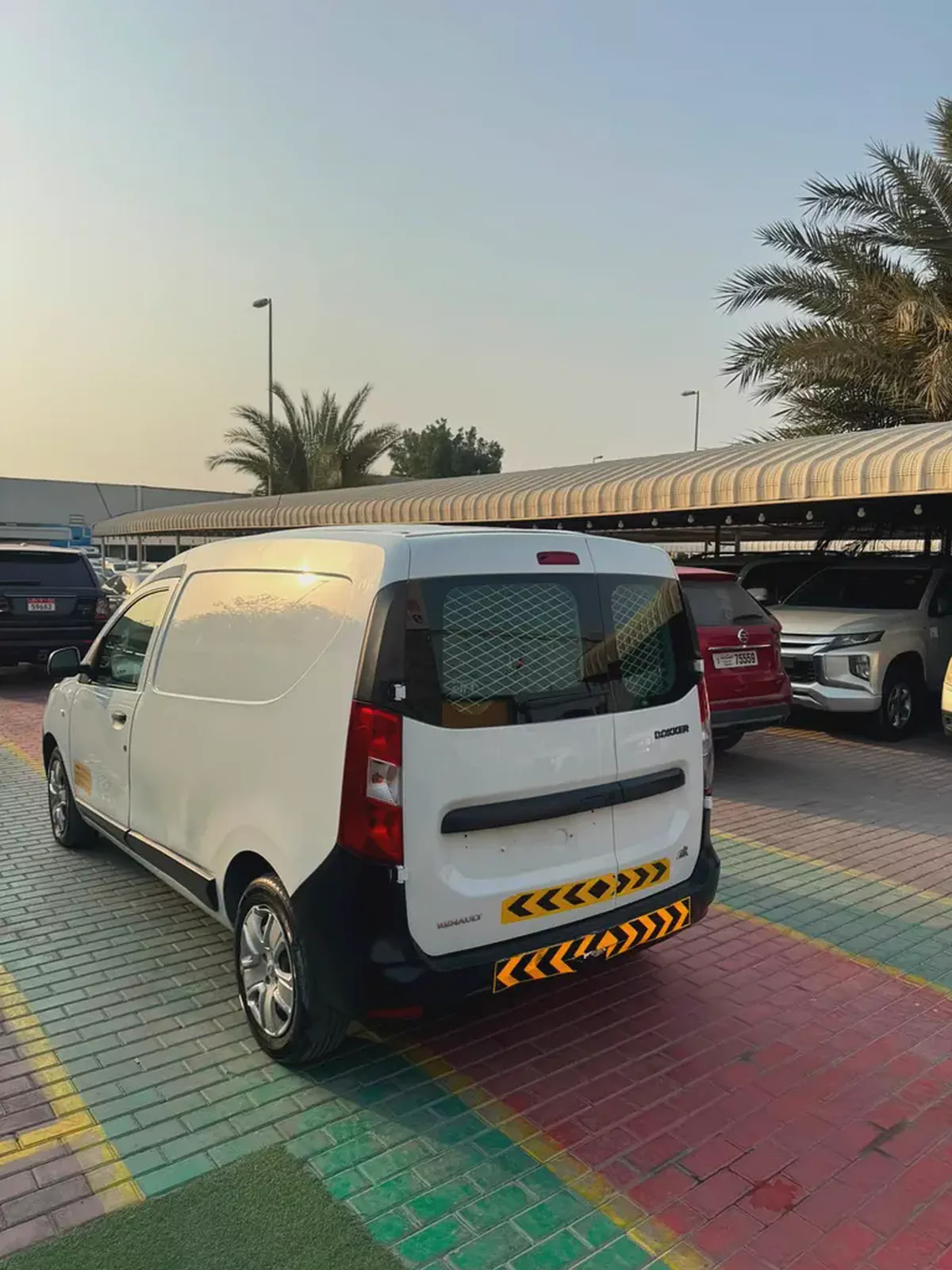 Renault Dokker Cargo 2018 | GCC Specs | Reliable Commercial Van-4-4
