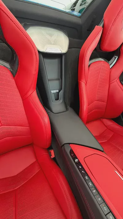 2025 Chevrolet Corvette Stingray 3LT GCC Specs-14