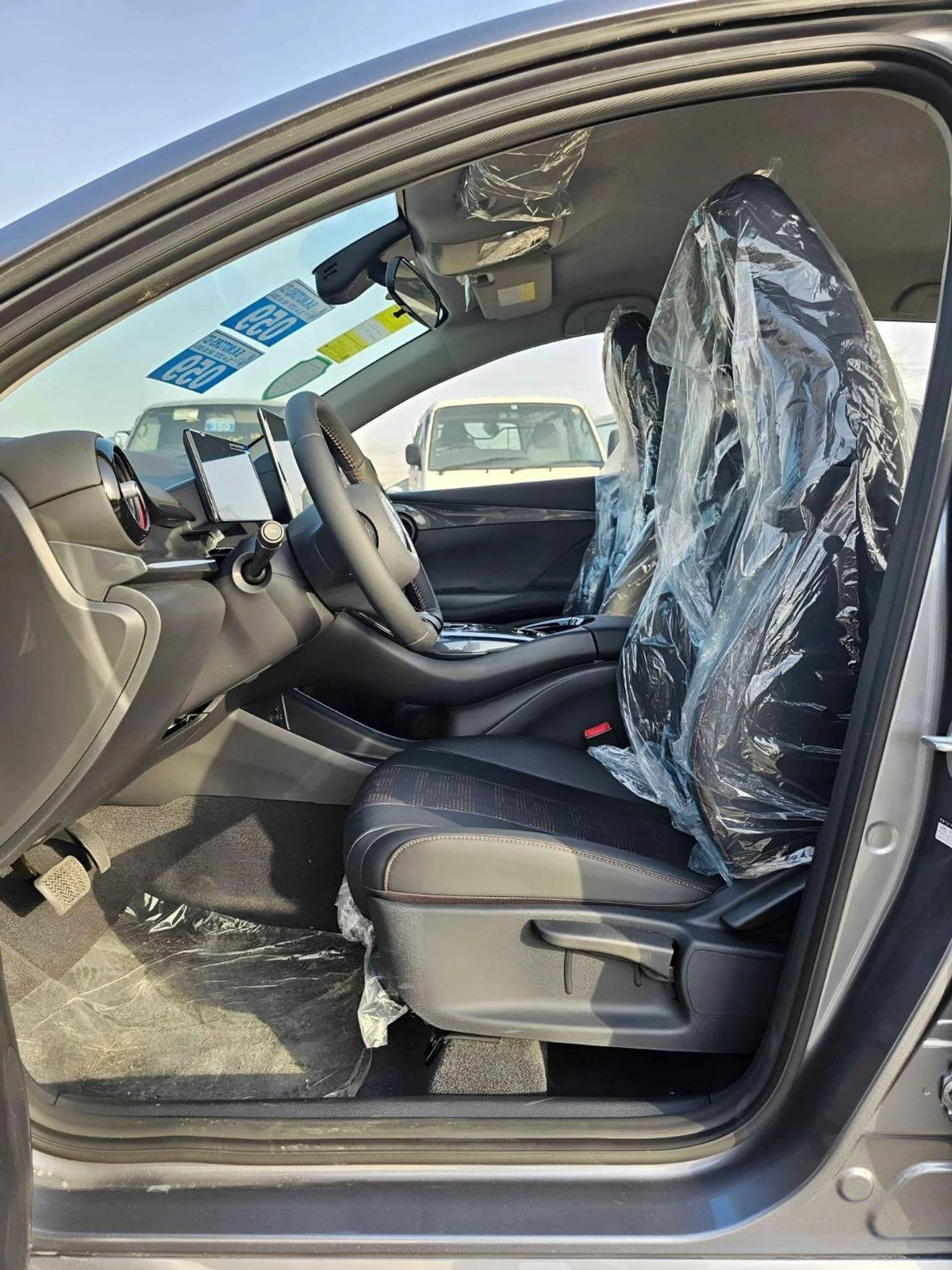 BYD e2 ELECTRIC LUXURY | 405KM RANGE (CODE # 68028)-11-11