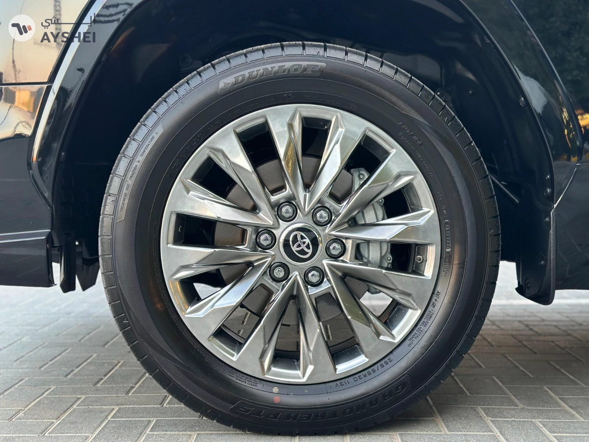 Toyota Land Cruiser GXR 3.5 TT-10-10