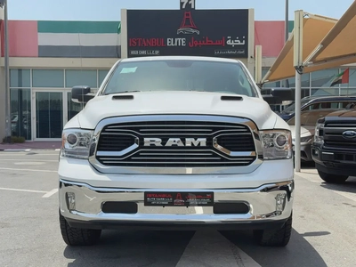 RAM 1500 SLT Classic 2020 Canadian Specs-1