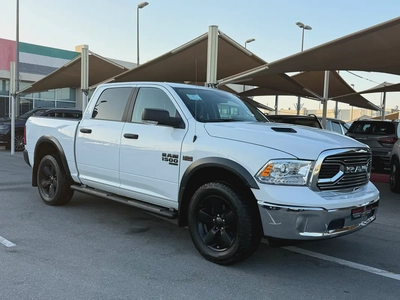 RAM 1500 SLT Classic 2020 Canadian Specs-2