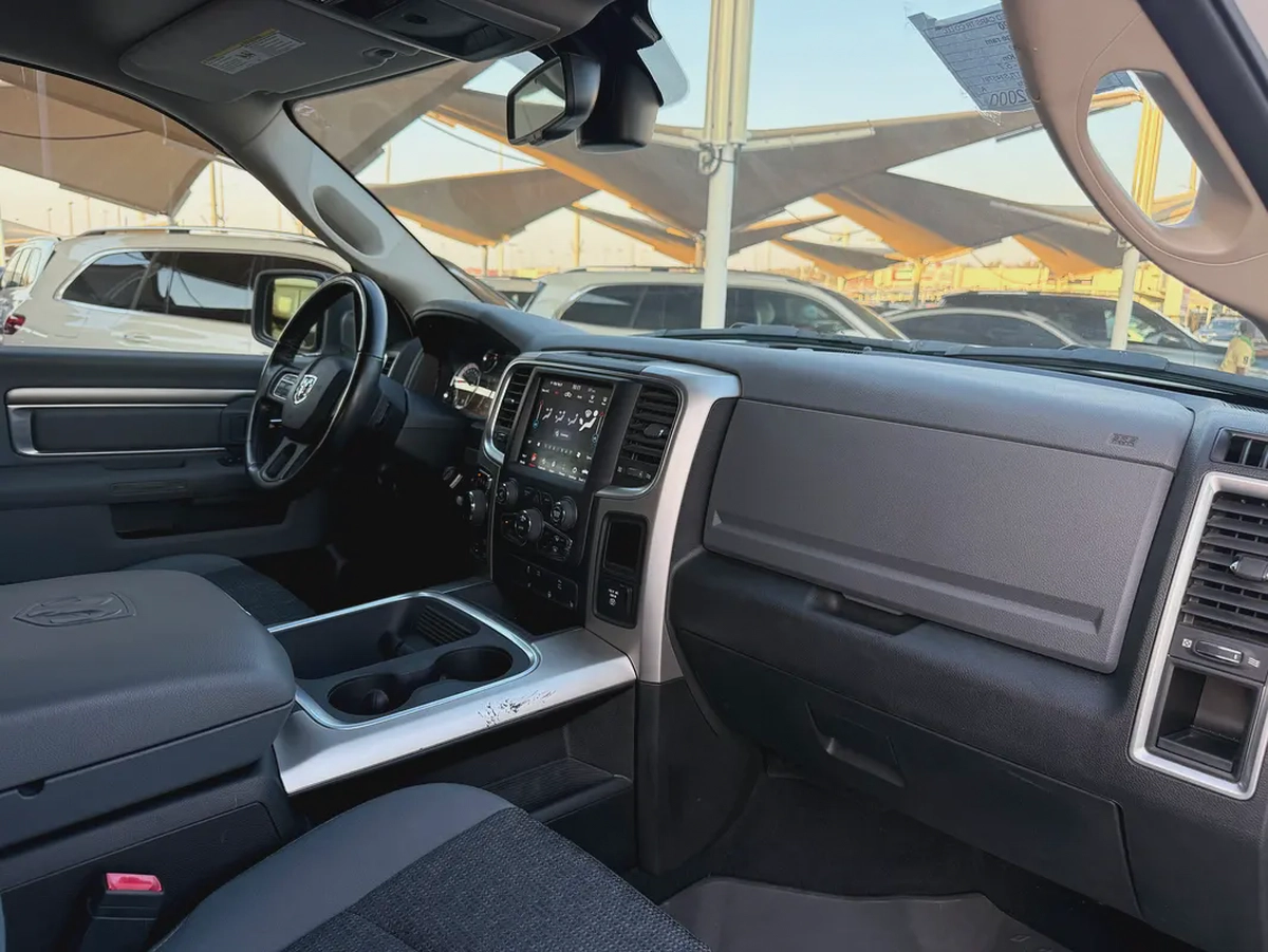 RAM 1500 SLT Classic 2020 Canadian Specs-7-7