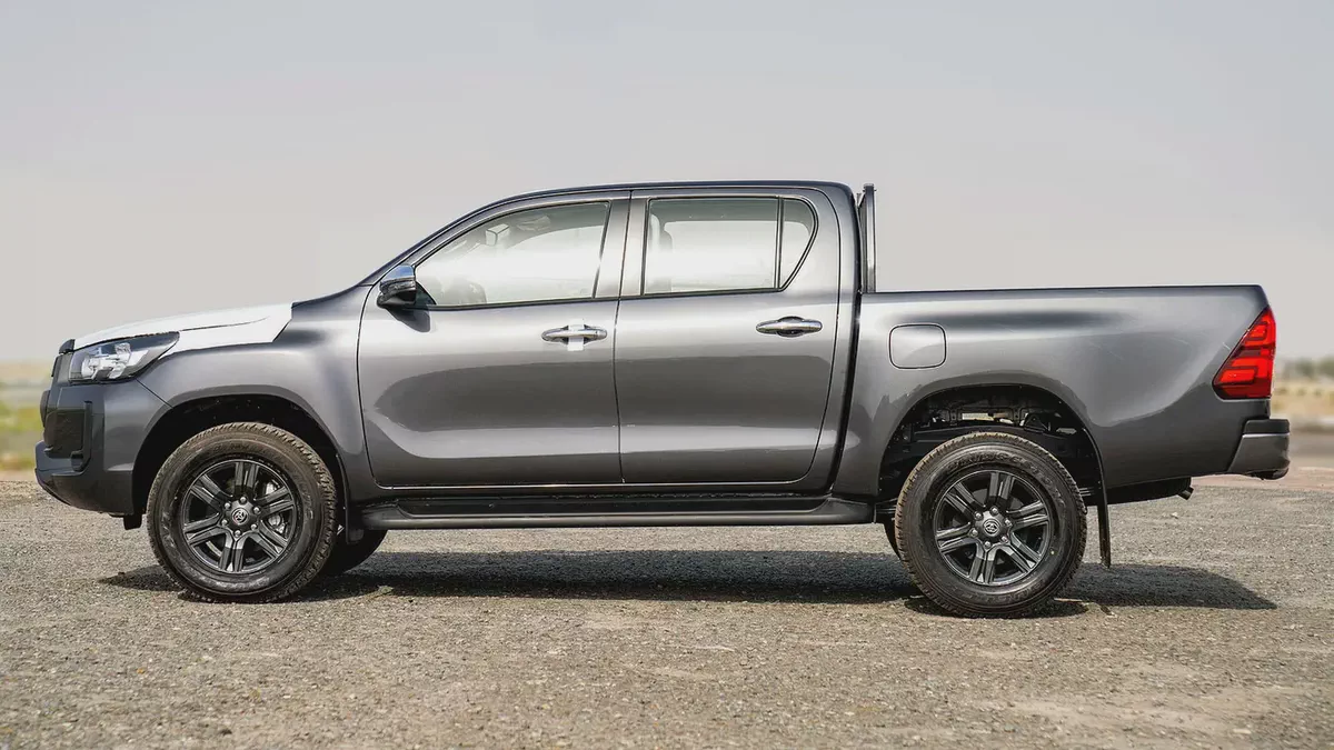 Toyota Hilux 2026 - European Specs - Brand New-6-6