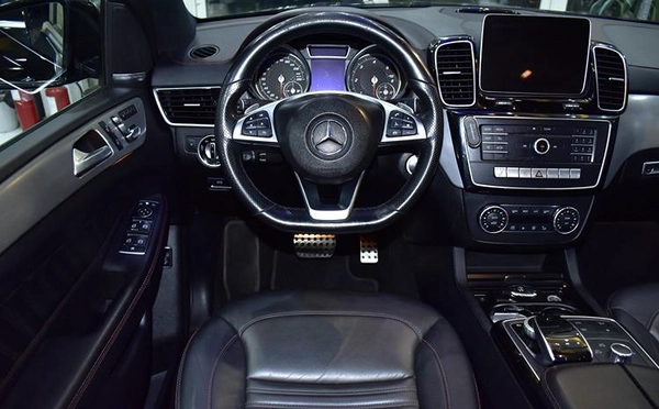Mercedes Benz GLE 350d ( 2018 Model ) in Black Color European Specs