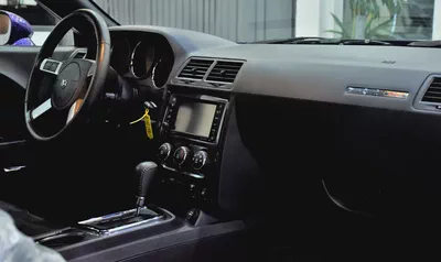 ONE and ONLY in the WHOLE REGION! Dodge Challenger SRT8 6.1 HEMI ( 2010 Model ) GCC Specs-12
