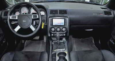 ONE and ONLY in the WHOLE REGION! Dodge Challenger SRT8 6.1 HEMI ( 2010 Model ) GCC Specs-15