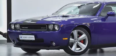 ONE and ONLY in the WHOLE REGION! Dodge Challenger SRT8 6.1 HEMI ( 2010 Model ) GCC Specs-4