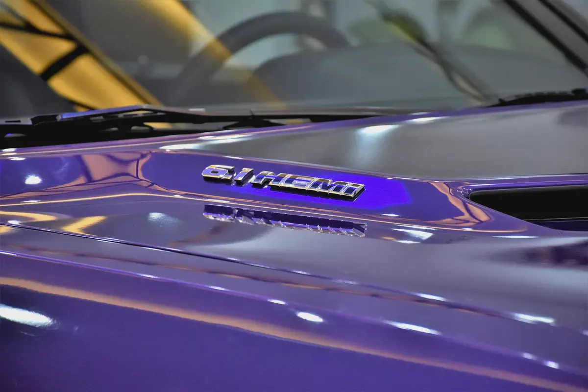 ONE and ONLY in the WHOLE REGION! Dodge Challenger SRT8 6.1 HEMI ( 2010 Model ) GCC Specs-10-10