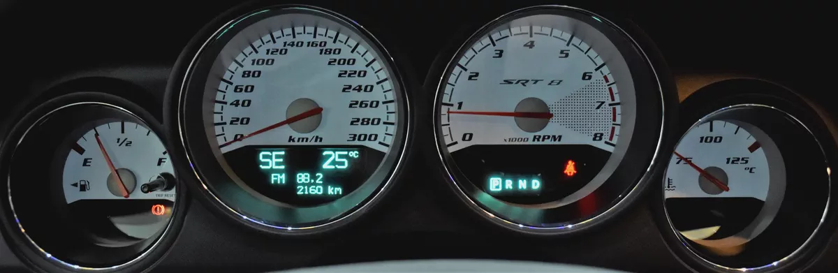 ONE and ONLY in the WHOLE REGION! Dodge Challenger SRT8 6.1 HEMI ( 2010 Model ) GCC Specs-13-13