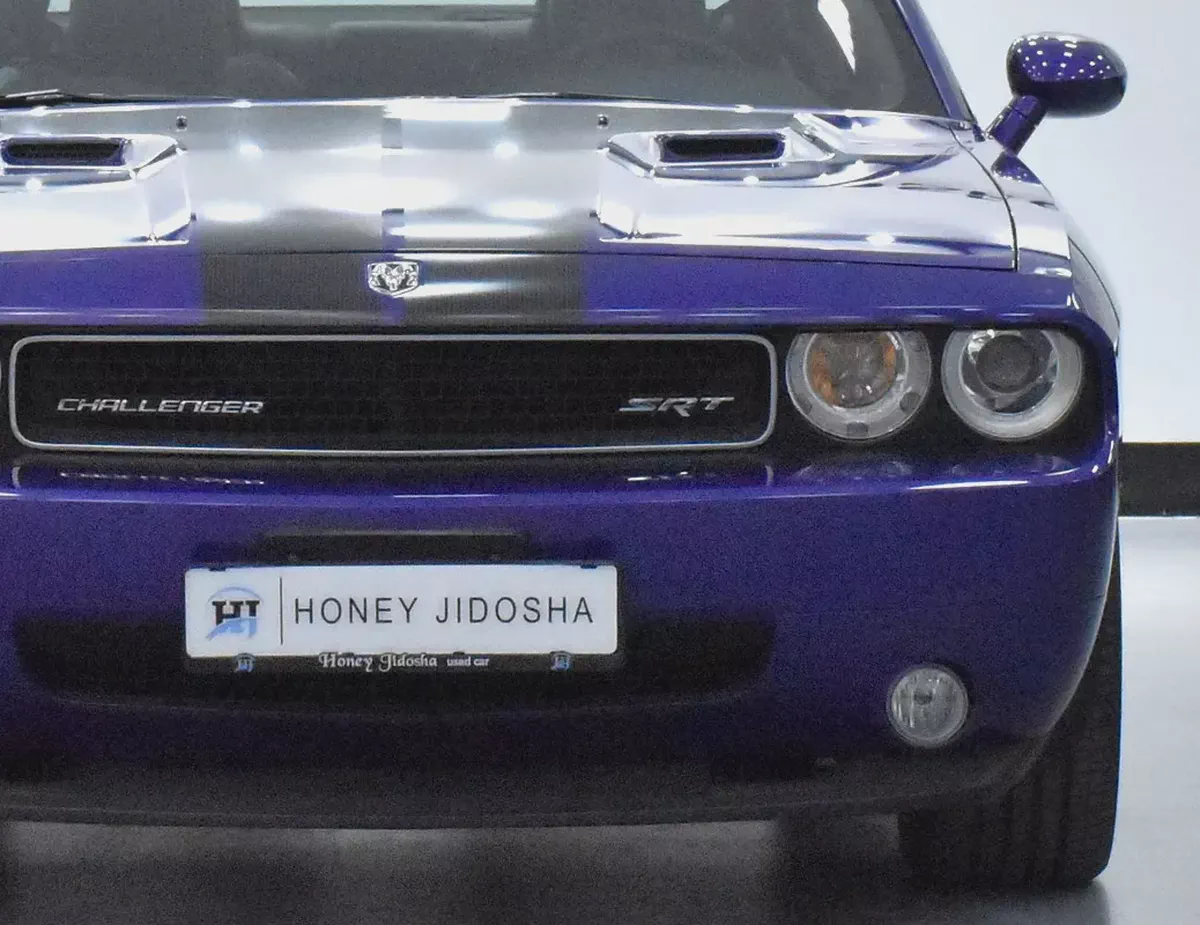 ONE and ONLY in the WHOLE REGION! Dodge Challenger SRT8 6.1 HEMI ( 2010 Model ) GCC Specs-3-3