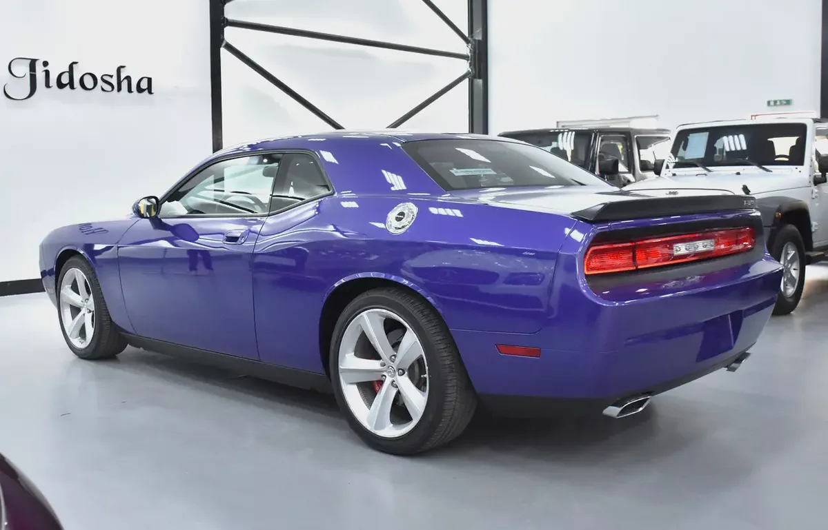 ONE and ONLY in the WHOLE REGION! Dodge Challenger SRT8 6.1 HEMI ( 2010 Model ) GCC Specs-7-7
