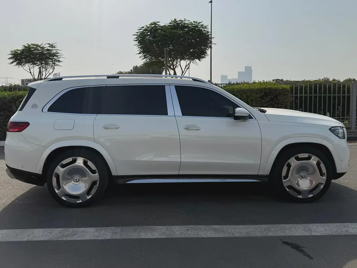 2024 Mercedes-Maybach GLS 600 | GCC Specs | Like New Luxury SUV-6-6