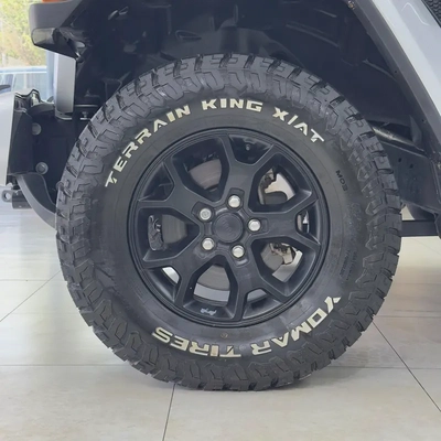 2022 Jeep Gladiator Overland-13