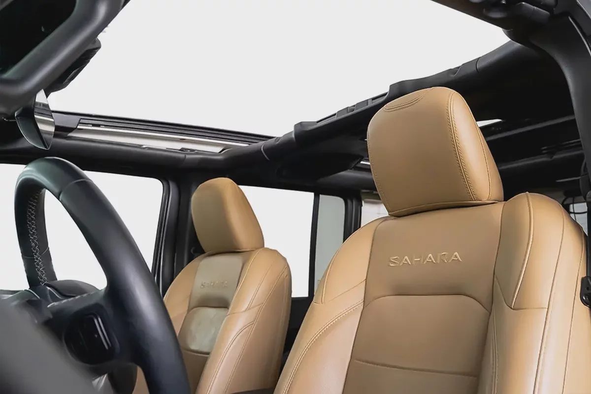 AED 2,070 / month | 0% DP | 2019 Jeep Wrangler Unlimited Sahara / Extensive Agency Service History-10-10