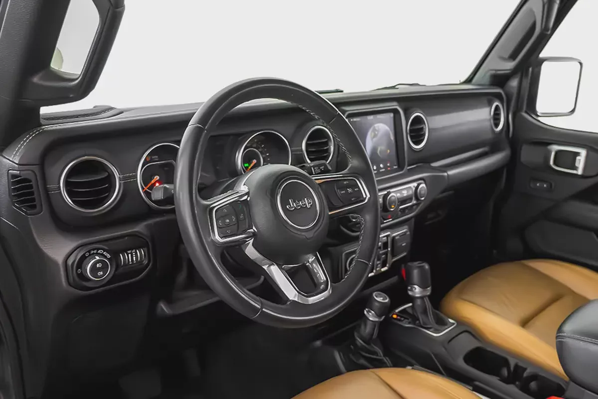 AED 2,070 / month | 0% DP | 2019 Jeep Wrangler Unlimited Sahara / Extensive Agency Service History-6-6
