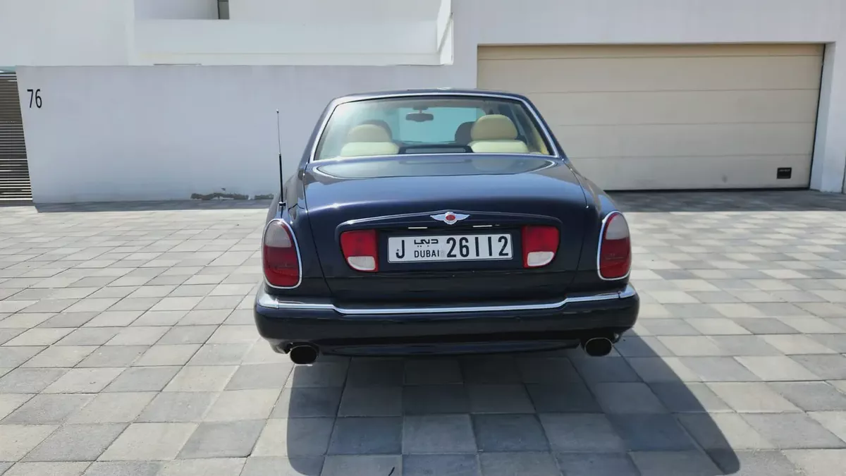 2001-Bentley Arnage - Full option -Excellent Condition-9-9