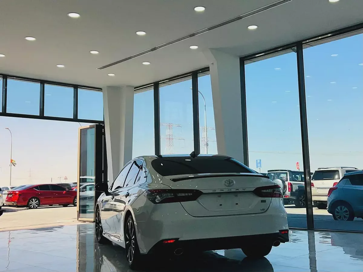 Toyota Camry 2024 40th Anniversary | GCC Specs | Brand New Condition-12-12