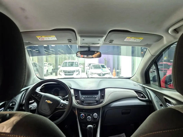 Chevrolet Trax Gcc mid option