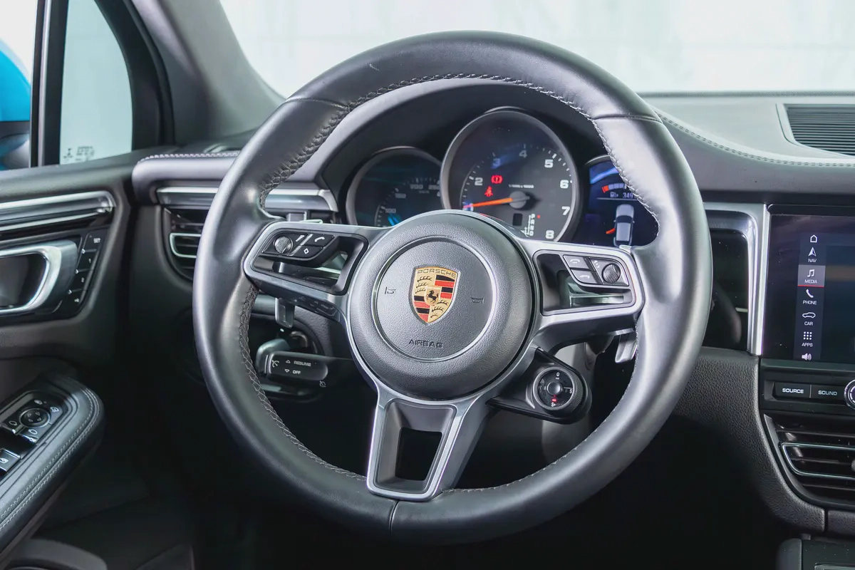 Porsche Macan-Miami Blue-21 Inch Rims-Porsche Service History Available-Warranty till 12/26-16-16