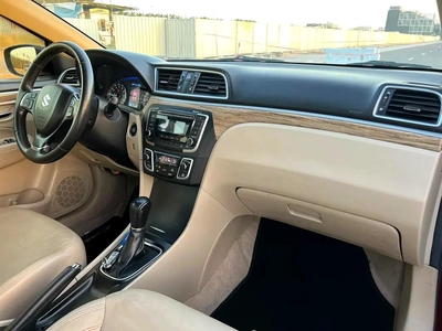 Suzuki Ciaz GXL 2023-GCC Specs-12
