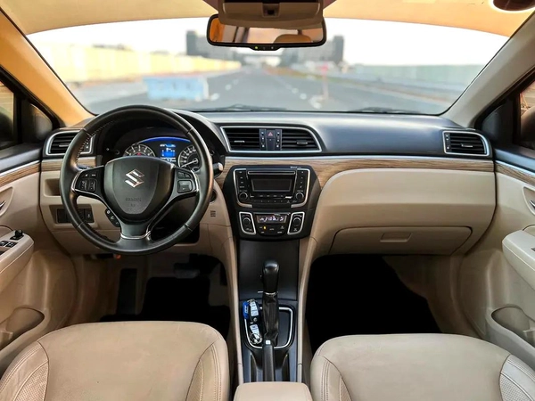 Suzuki Ciaz GXL 2023-GCC Specs