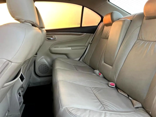 Suzuki Ciaz GXL 2023-GCC Specs