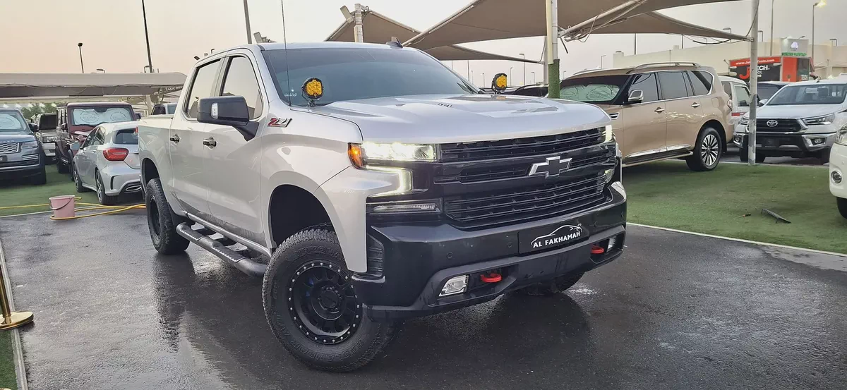 Chevrolet Silverado 1500 LT Trail Boss 2022 GCC Specs-1-1