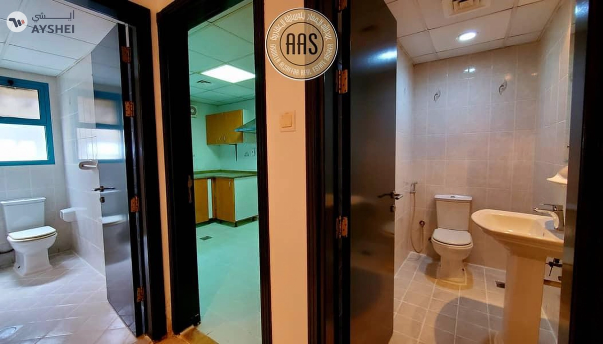 Next To Al Mulla Plaza 2Bhk Available For Rent With All Facilities-2-2