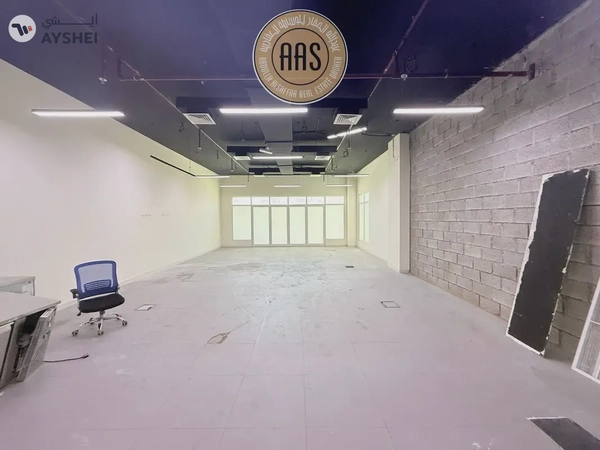 Chiller dewa and WiFi free Multiple shops available in dip1